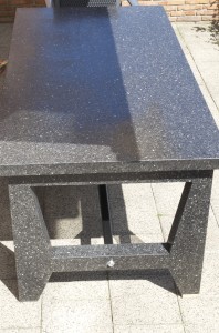 kan in alle soorten terrazzo of beton kleuren